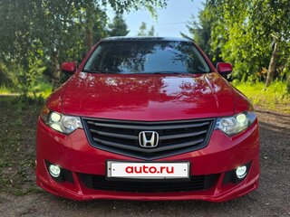 2008 Honda Accord VIII, красный, 1000000 рублей, вид 2