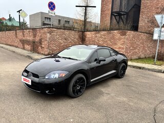 2005 Mitsubishi Eclipse IV, чёрный, 690000 рублей, вид 2