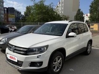 2012 Volkswagen Tiguan I Рестайлинг, белый, 900000 рублей, вид 1