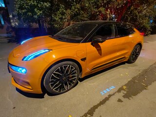 2023 Zeekr 001 100 kWh I, оранжевый, 5400000 рублей, вид 4