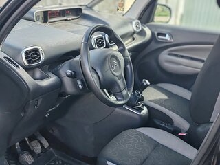 2010 Citroen C3 Picasso I, чёрный, 500000 рублей, вид 3