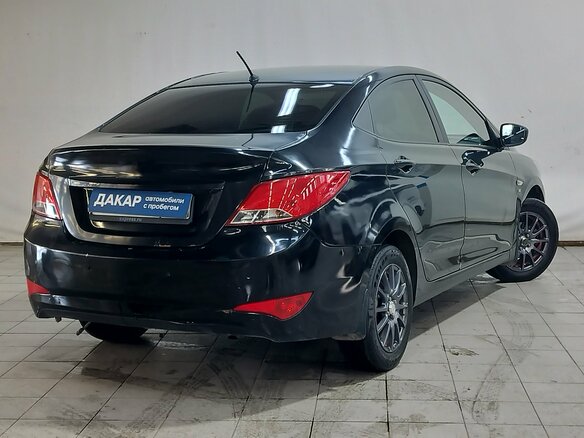 2014 Hyundai Solaris I Рестайлинг, чёрный, 530000 рублей - вид 3