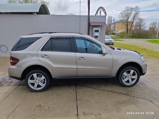 2008 Mercedes-Benz M-Класс 320 II (W164), серый, 1500000 рублей, вид 4