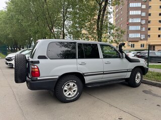 1999 Toyota Land Cruiser 100 Series, серебристый, 2990000 рублей, вид 4