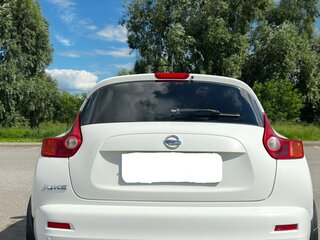 2011 Nissan Juke I, белый, 850000 рублей, вид 5
