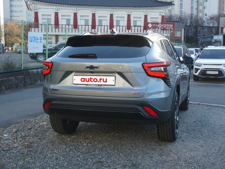 2023 Chevrolet Trax II, серый, 1970000 рублей, вид 5