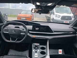 2024 Changan UNI-V I Рестайлинг 1, чёрный, 1816875 рублей, вид 5