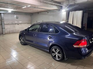 2014 Volkswagen Polo V, синий, 950000 рублей, вид 3