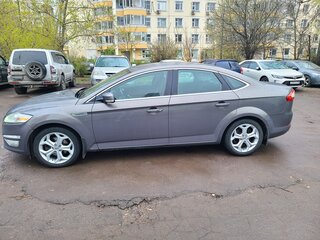2013 Ford Mondeo IV Рестайлинг, коричневый, 850000 рублей, вид 4