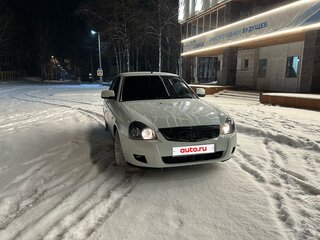 2011 Lada (ВАЗ) Priora I, белый, 500000 рублей, вид 3