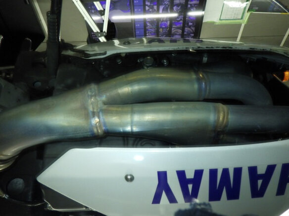 2010 Yamaha YZF-R1, синий, 820000 рублей - вид 6