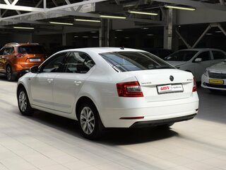 2020 Skoda Octavia III (A7) Рестайлинг, белый, 1339000 рублей, вид 5