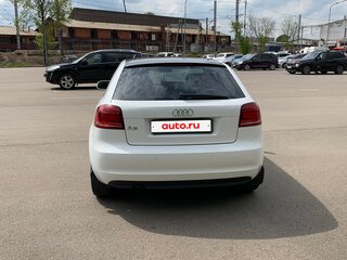 2010 Audi A3 II (8P) Рестайлинг 2, белый, 1000000 рублей, вид 3