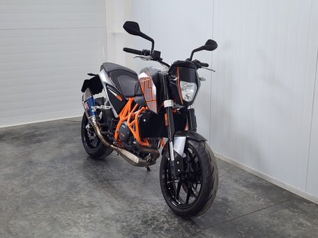2014 KTM 690 Duke, чёрный, 429000 рублей, вид 2