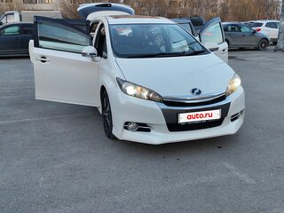 2013 Toyota Wish II Рестайлинг, белый, 1550000 рублей, вид 4
