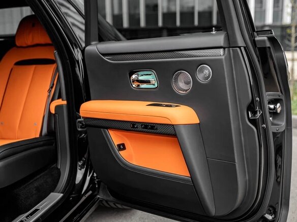 2023 Rolls-Royce Ghost Black Badge II (Series I), чёрный, 33000000 рублей - вид 24