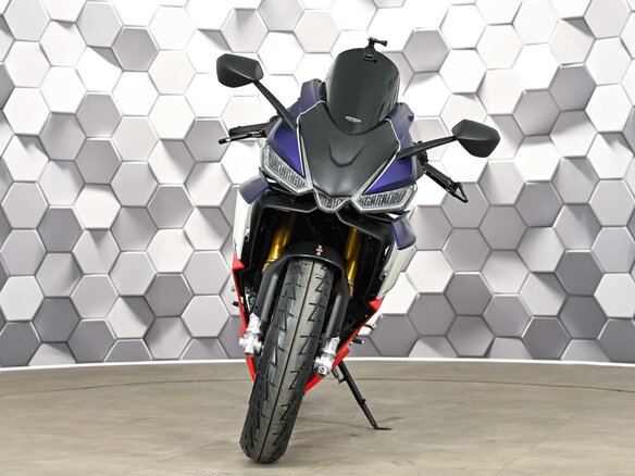 2023 Aprilia RS 660, синий, 999000 рублей - вид 4