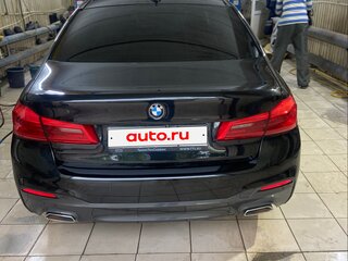 2018 BMW 5 серии 520d xDrive VII (G30/G31/G38), чёрный, 3300000 рублей, вид 3