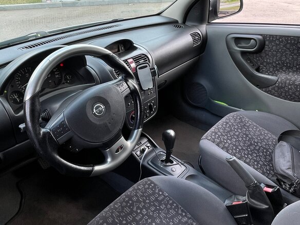 2001 Opel Corsa C, серый, 320000 рублей - вид 5