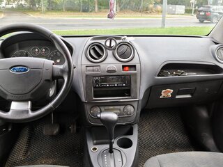 2008 Ford Fiesta Mk5, зелёный, 350000 рублей, вид 4