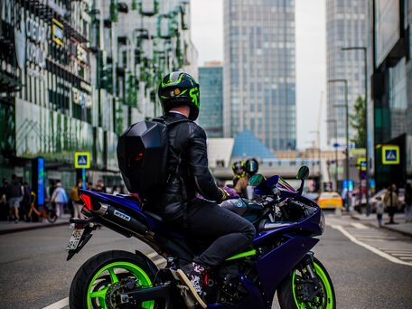 2007 Yamaha YZF-R1, фиолетовый, 670000 рублей, вид 5