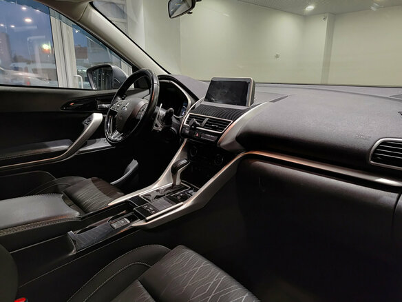 2019 Mitsubishi Eclipse Cross I, серебристый, 1797000 рублей - вид 10