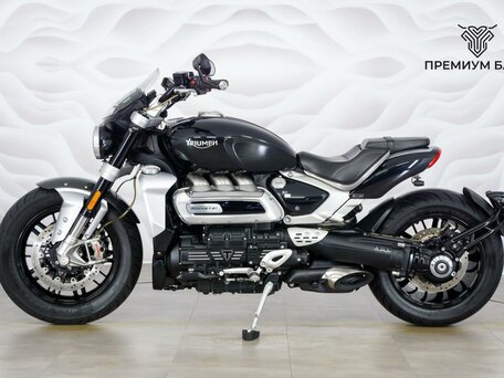 2020 Triumph Rocket III, чёрный, 1927000 рублей, вид 2