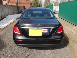 2019 Mercedes-Benz E-Класс 200 V (W213, S213, C238), чёрный, 2299000 рублей, вид 3