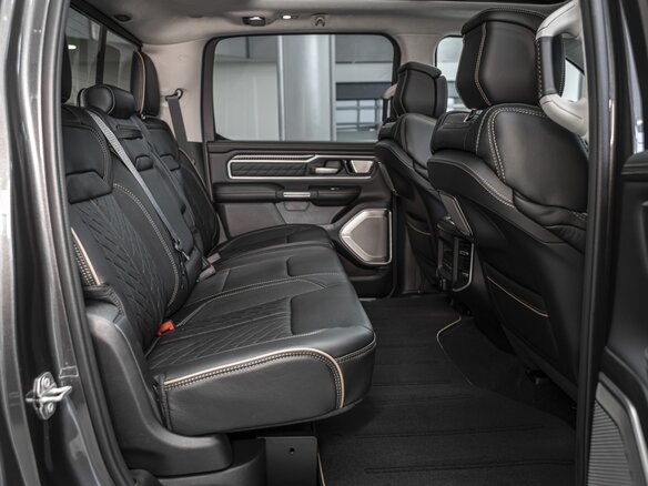 2026 Ram 1500 Crew Cab V Рестайлинг, серый, 11469084 рублей - вид 22