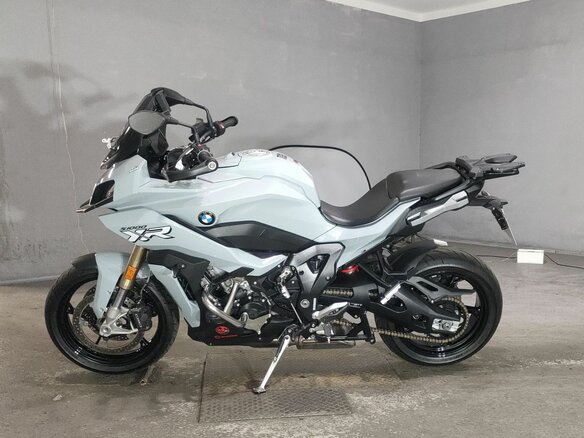 2021 BMW S 1000 XR, серый, 1750000 рублей - вид 1