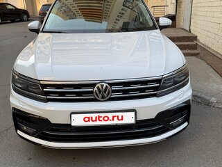 2018 Volkswagen Tiguan II, белый, 2980000 рублей, вид 5