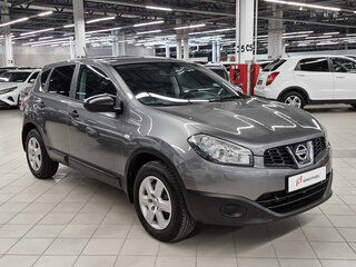 2013 Nissan Qashqai I Рестайлинг, серый, 877000 рублей, вид 2