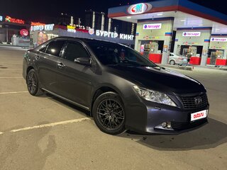 2014 Toyota Camry VII (XV50), серый, 1700000 рублей, вид 5