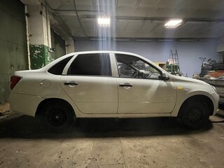 2012 Lada (ВАЗ) Granta I, белый, 380000 рублей, вид 5