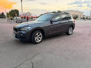 2013 BMW X1 20i I (E84) Рестайлинг, серый, 1248990 рублей, вид 2