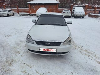 2010 Lada (ВАЗ) Priora I, белый, 250000 рублей, вид 2
