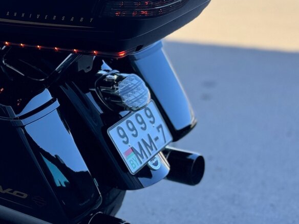 2023 Harley-Davidson CVO Road Glide Limited, красный, 3200000 рублей - вид 15