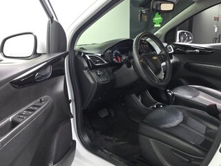 2021 Chevrolet Spark IV Рестайлинг, белый, 1000000 рублей, вид 5