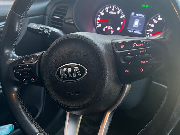 2018 Kia Rio X-Line IV, серый, 1250000 рублей - вид 10
