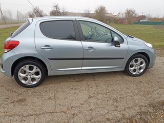 2010 Peugeot 207 I Рестайлинг, серый, 525000 рублей, вид 4