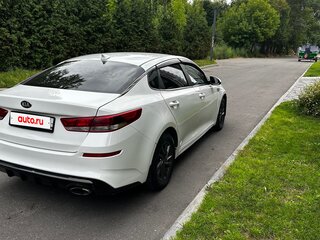2020 Kia Optima IV Рестайлинг, белый, 1528000 рублей, вид 3