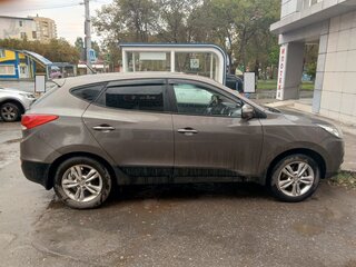 2013 Hyundai ix35 I, коричневый, 929000 рублей, вид 3