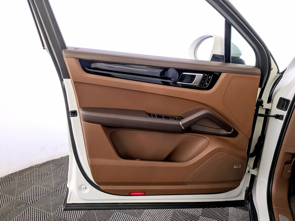 2021 Porsche Cayenne III, белый, 7290000 рублей - вид 18