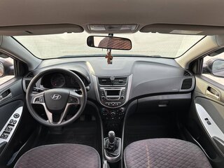 2016 Hyundai Solaris I Рестайлинг, коричневый, 1150000 рублей, вид 5
