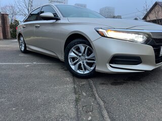 2018 Honda Accord X, серый, 1850000 рублей, вид 4