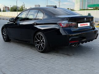 2017 BMW 3 серии 320i xDrive VI (F3x) Рестайлинг, чёрный, 2150000 рублей, вид 4
