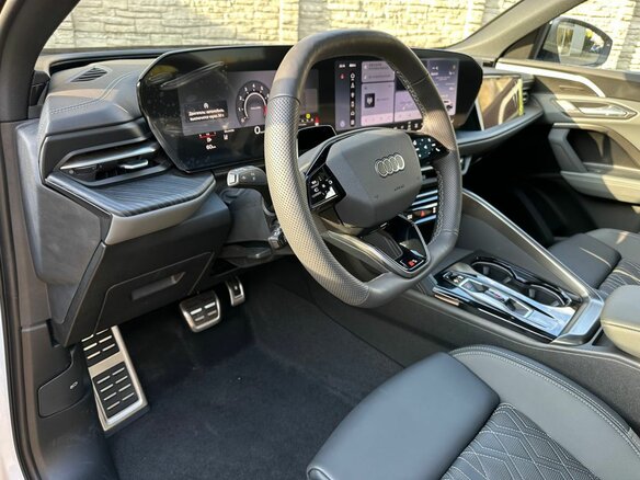 2026 Audi Q5 L III (GU), белый, 7350000 рублей - вид 12