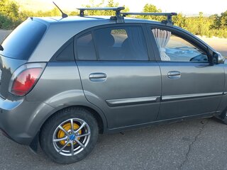 2010 Kia Rio II Рестайлинг, серебристый, 439990 рублей, вид 5