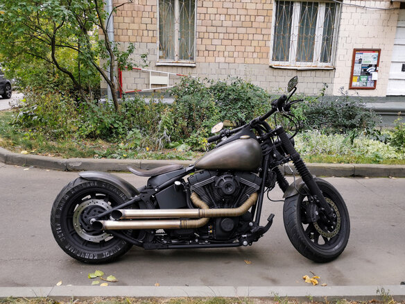 2007 Harley-Davidson Softail Custom, чёрный, 1200000 рублей - вид 3