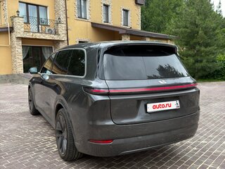 2024 Li Auto (Lixiang) L9 52.3 kWh I Рестайлинг, серый, 7100000 рублей, вид 4